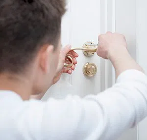 Canoga Park Locksmith Canoga Park, CA 818-531-9693 - lock-repair